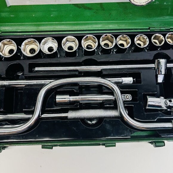 Vintage Rockford 25 piece 1/2 inch drive socket set W/ case Japan - Picture 3 of 12